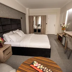 3* Otel Comfort House