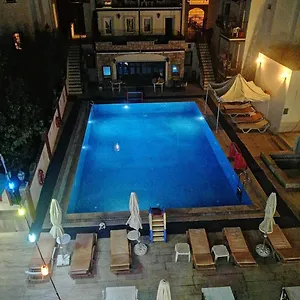 buradan rezervasyon yapın